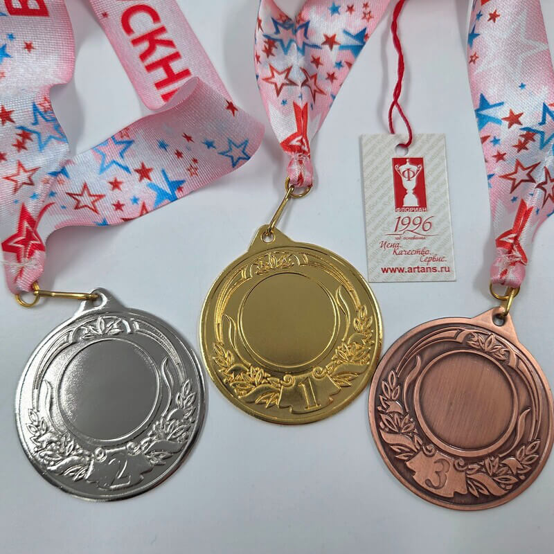 Комплект медалей Добрянка 1,2,3 место 3702-050-000