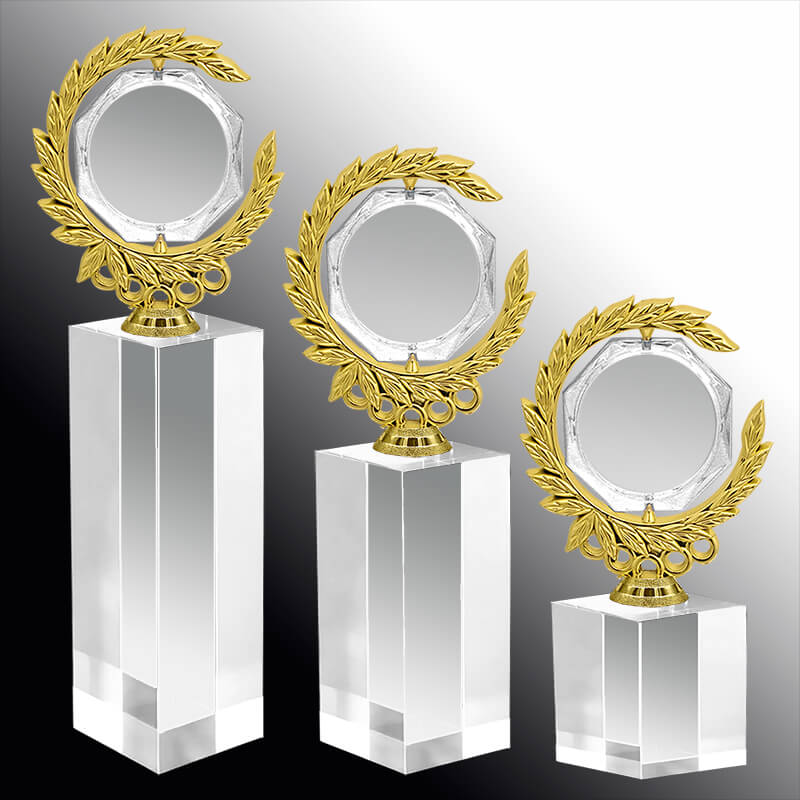 2204-000 Награда из стекла с фигурой 2204-000