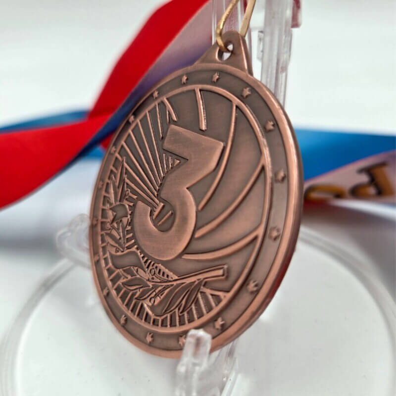 Комплект медалей Гаринка 1,2,3 место 3701-050-000