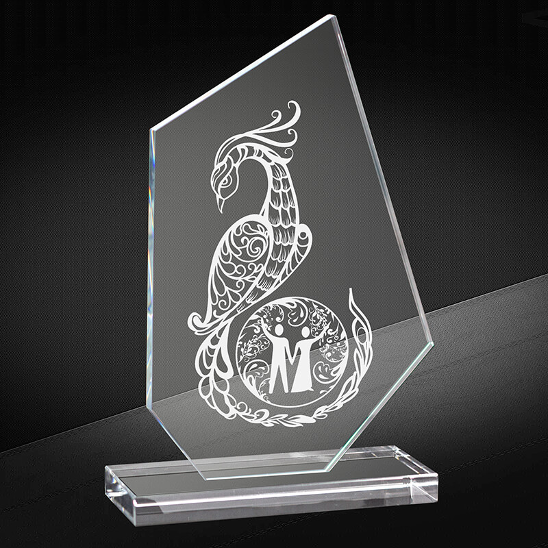 2724-Г08 Награда из стекла 8 мм с гравировкой 2724-Г08